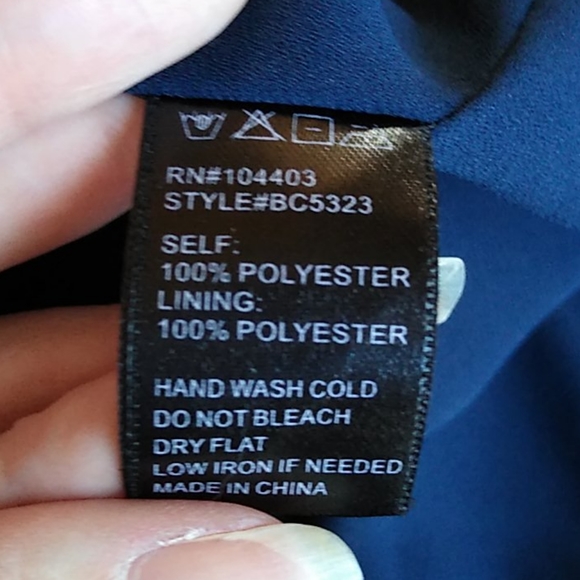 JOA Los Angeles M Cold Shoulder Blouse LG Floral - Picture 8 of 8